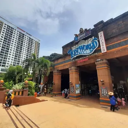 Hotspring 2 Room 1512 Suite Sunway Onsen With Theme Park View 4 Pax Tambun Exterior photo